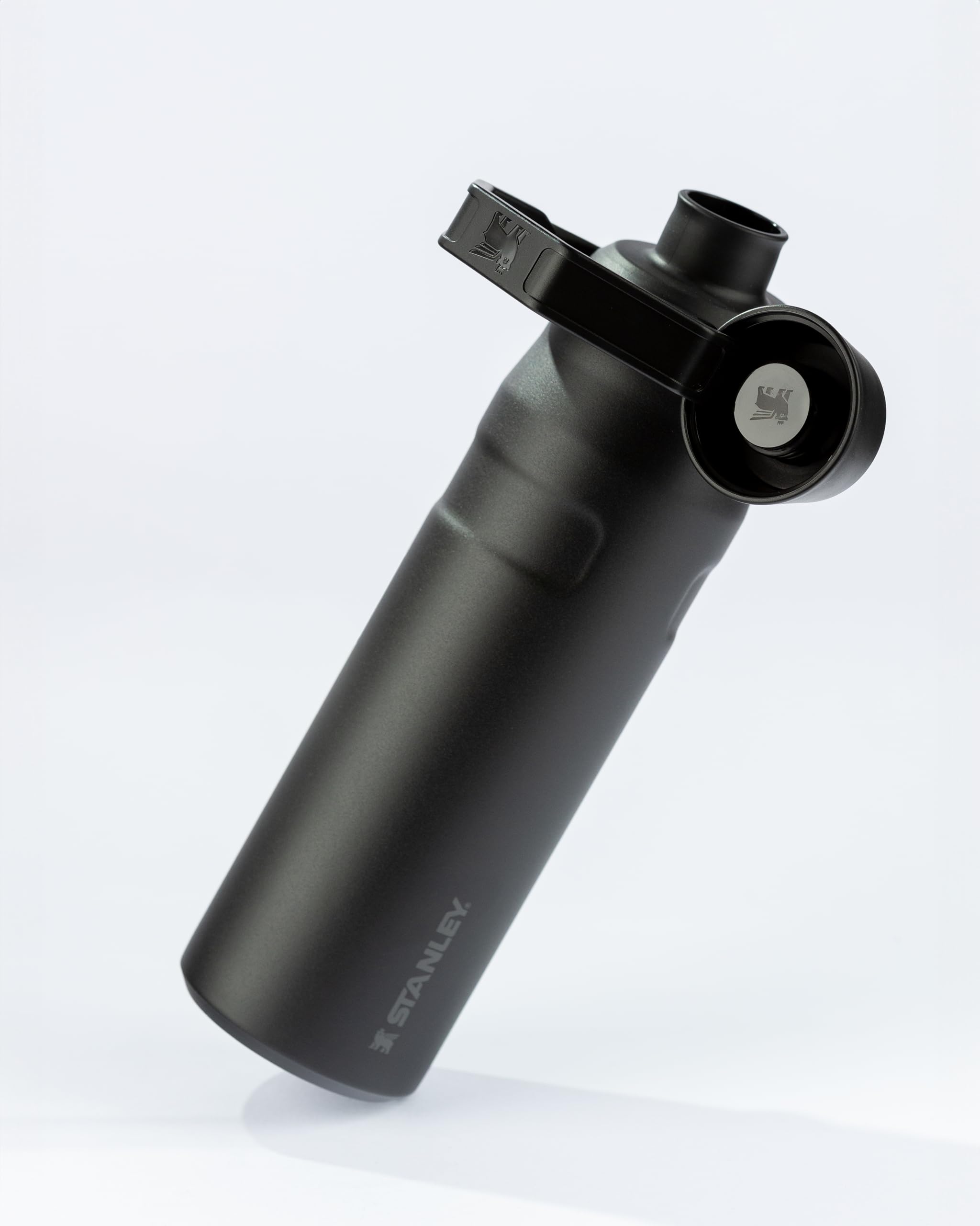 Stanley Garrafa Térmica Aerolight Fast Flow Black | 710ml